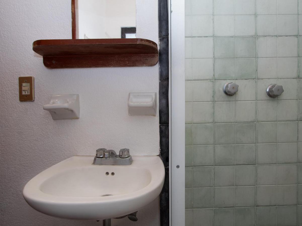 Oyo Posada Cocos Κουερναβάκα Εξωτερικό φωτογραφία